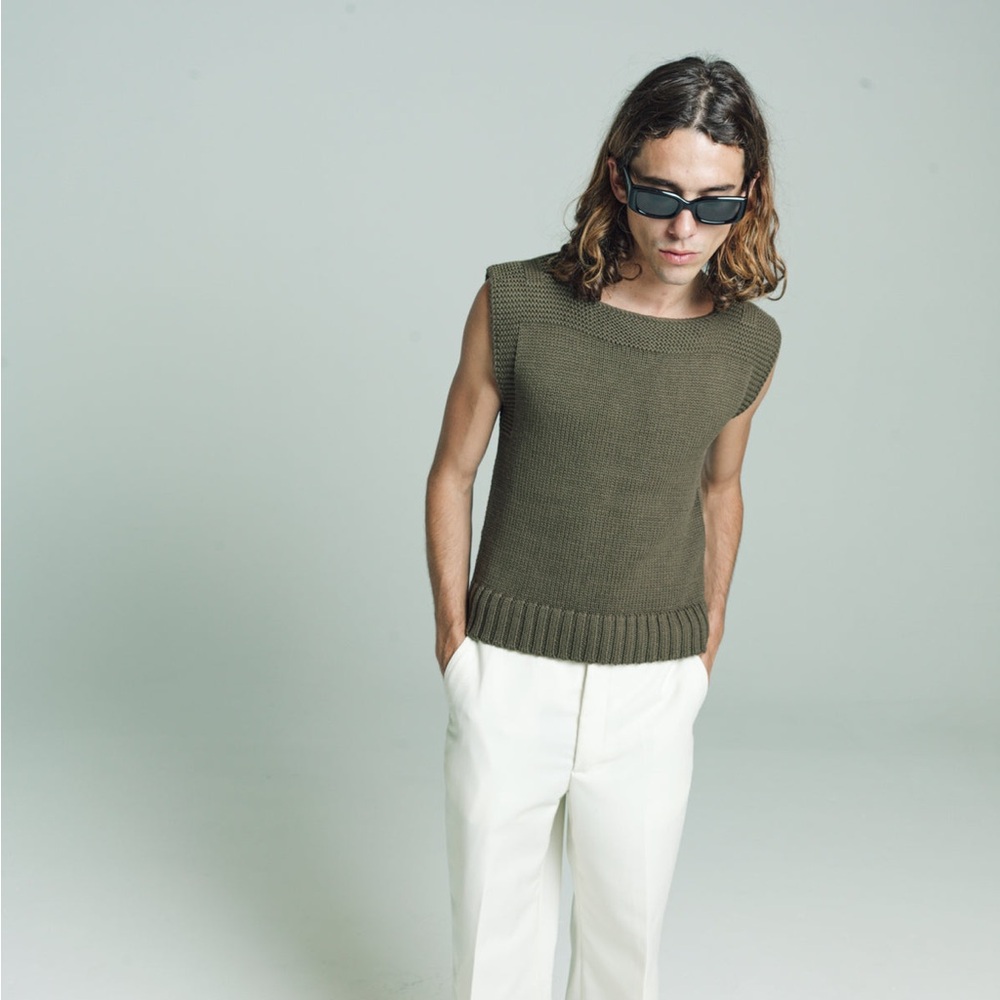 Second Layer Life Saver Vest in Olive - Picture 2 of 9